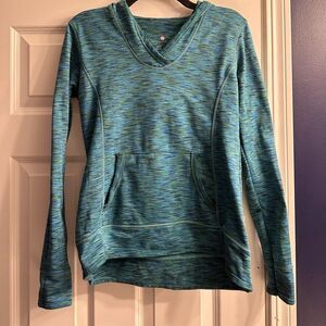 Women’s Medium Longsleeve Top